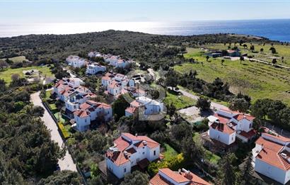 İzmir çeşme altınkum plajına yakın satılık 4+1 yazlık