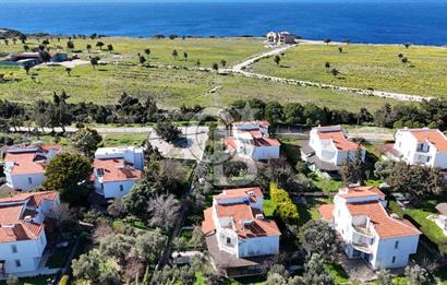 İzmir çeşme altınkum plajına yakın satılık 4+1 yazlık