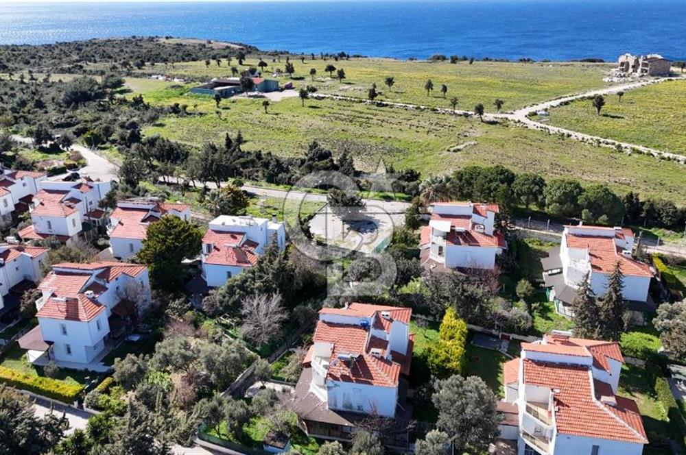 İzmir çeşme altınkum plajına yakın satılık 4+1 yazlık