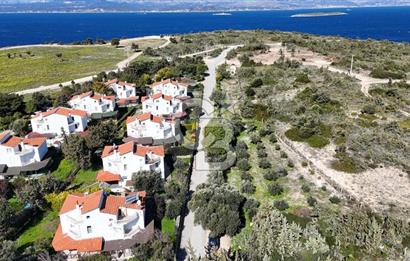 İzmir çeşme altınkum plajına yakın satılık 4+1 yazlık