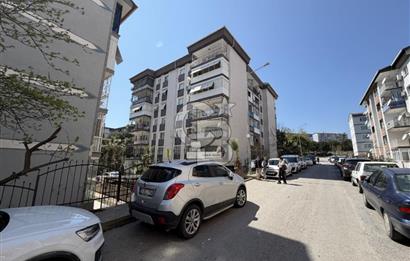 Gaziemir Atatürk Kültür Merkezi Karşısı Satılık Dükkan