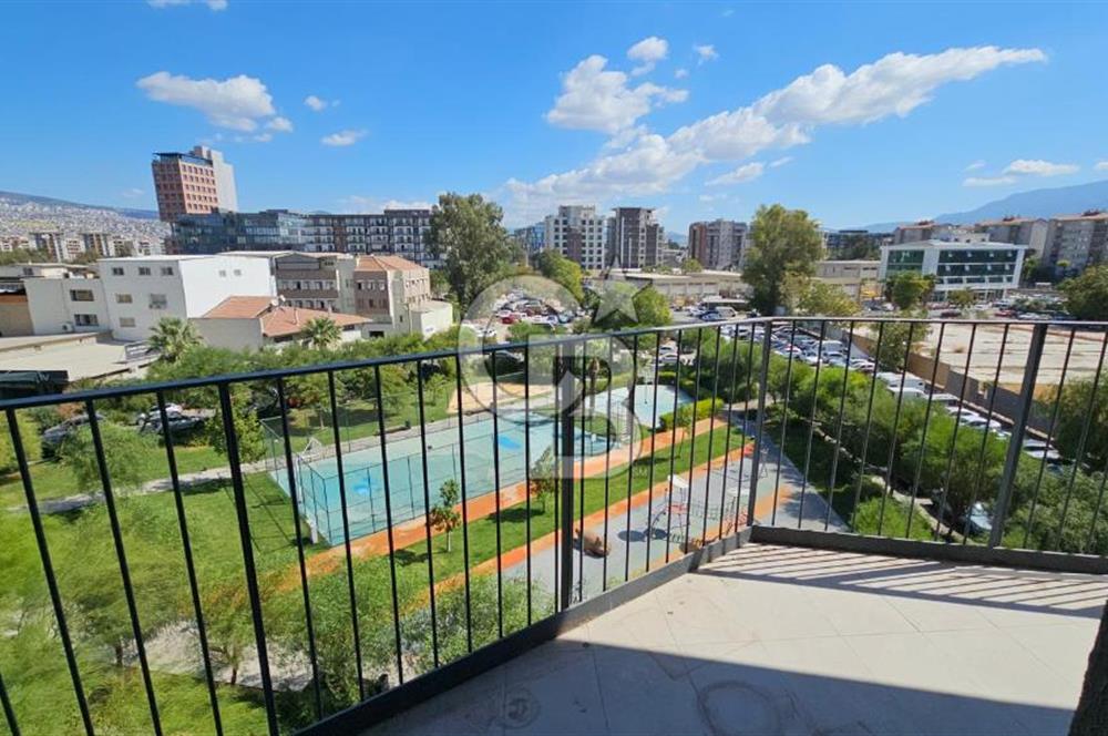 Folkart Time'da Yalıtımlı, Geniş Balkonlu 1+1 Satılık Daire