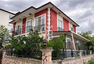 GÖLCÜK'TE MERKEZİ KONUMDA DENİZE ÇOK YAKIN SATILIK MÜSTAKİL EV - 3 - 342805