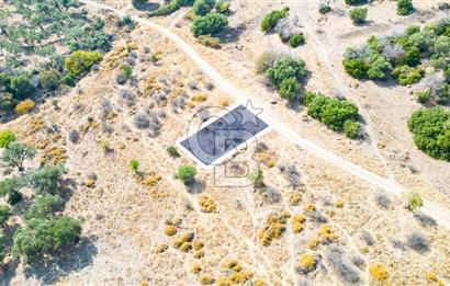 Yenifoça Cumhuriyet Mah. Satılık Arsa