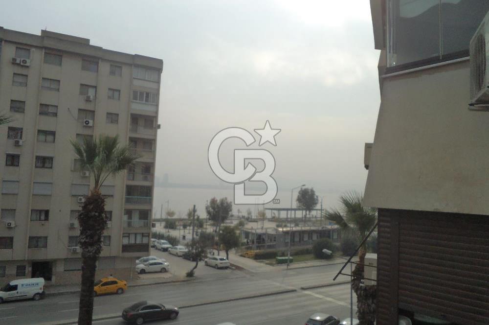 Karşıyaka Tersane de Asansörlü,Deniz gören Kiralık 3+1 Daire