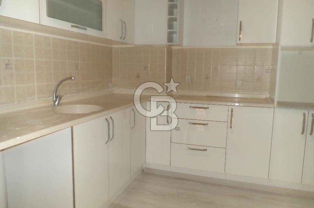 Karşıyaka Tersane de Asansörlü,Deniz gören Kiralık 3+1 Daire