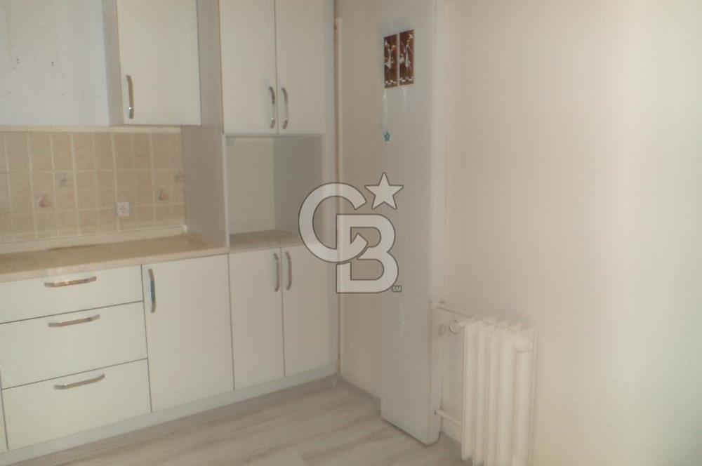 Karşıyaka Tersane de Asansörlü,Deniz gören Kiralık 3+1 Daire