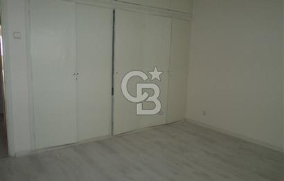 Karşıyaka Tersane de Asansörlü,Deniz gören Kiralık 3+1 Daire