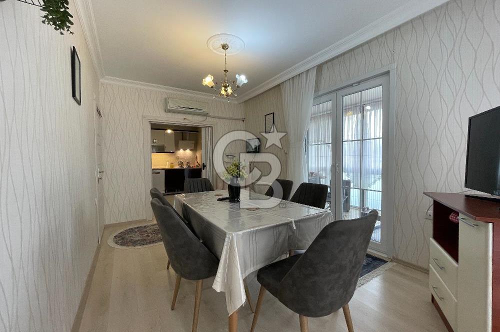 GÖLCÜK'TE MERKEZİ KONUMDA DENİZE ÇOK YAKIN SATILIK MÜSTAKİL EV