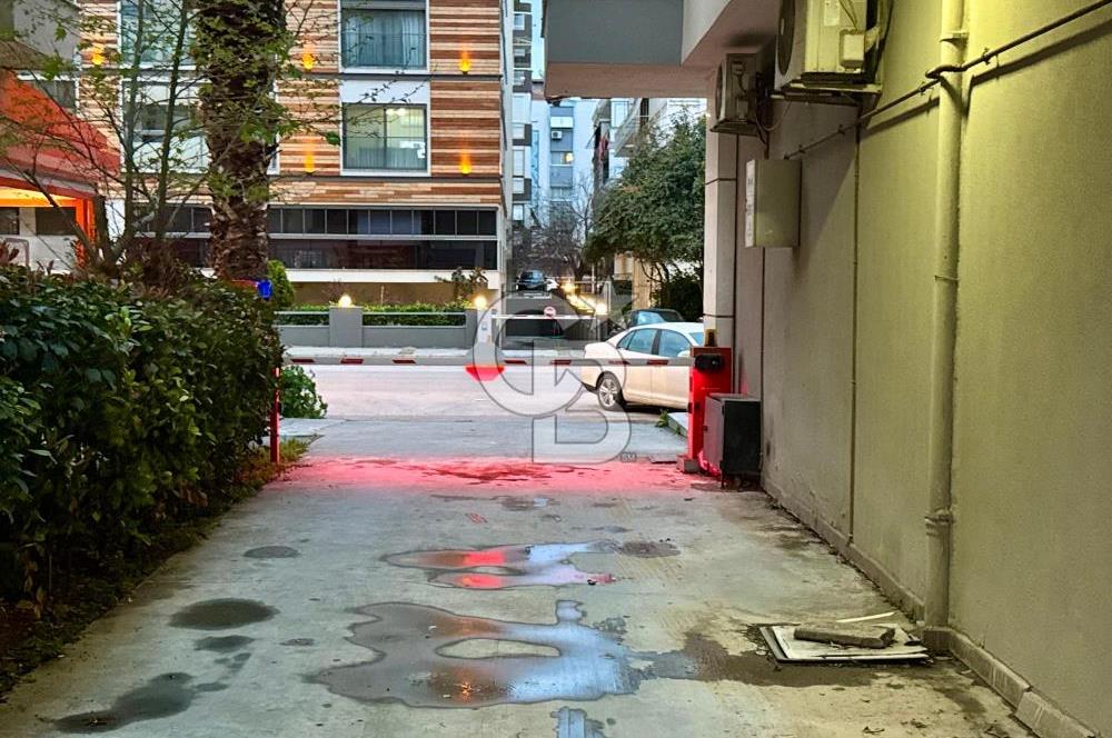 KARŞIYAKA ATILGAN İNŞ. GİRNE PARK EVLERİNDE SATILIK 3+! DAİRE