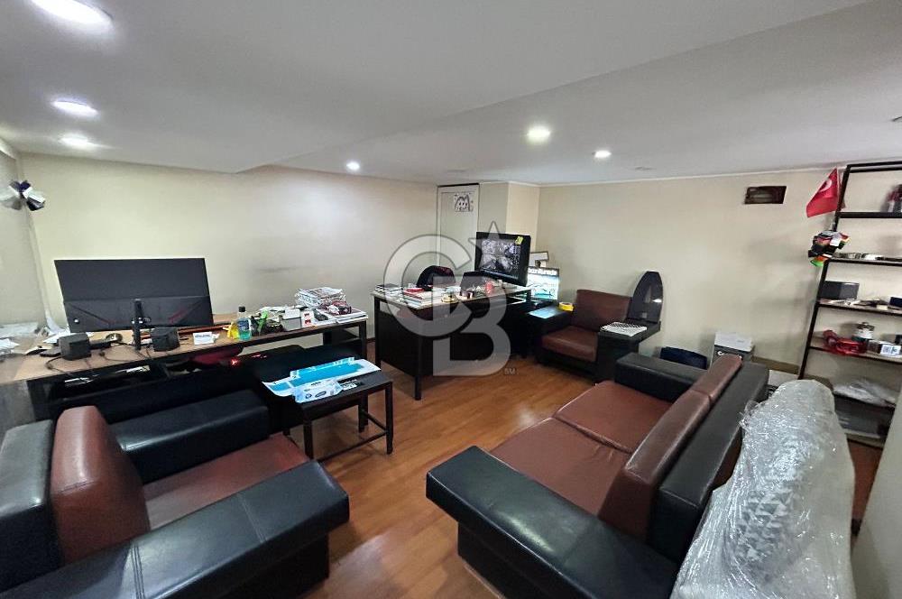 GAZİOSMANPAŞA'NIN KALBİNDE SANAYİN ARKASINDA 3 KATLI KÖŞE DÜKKAN