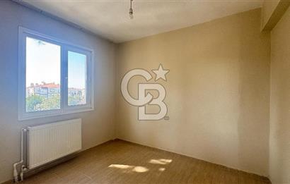 Cumhuriyet sitesinde kiralık daire 