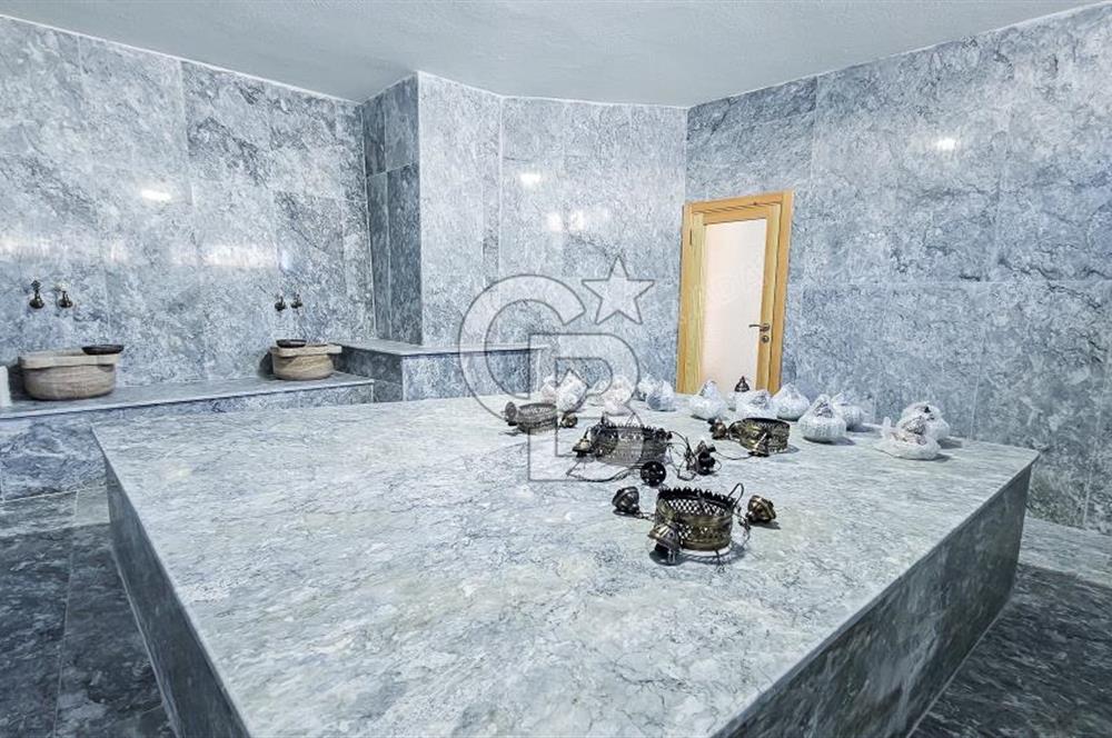 Kuşadası'nda Deniz Manzaralı, Ultra Lüks Kiralık 5+2 Villa