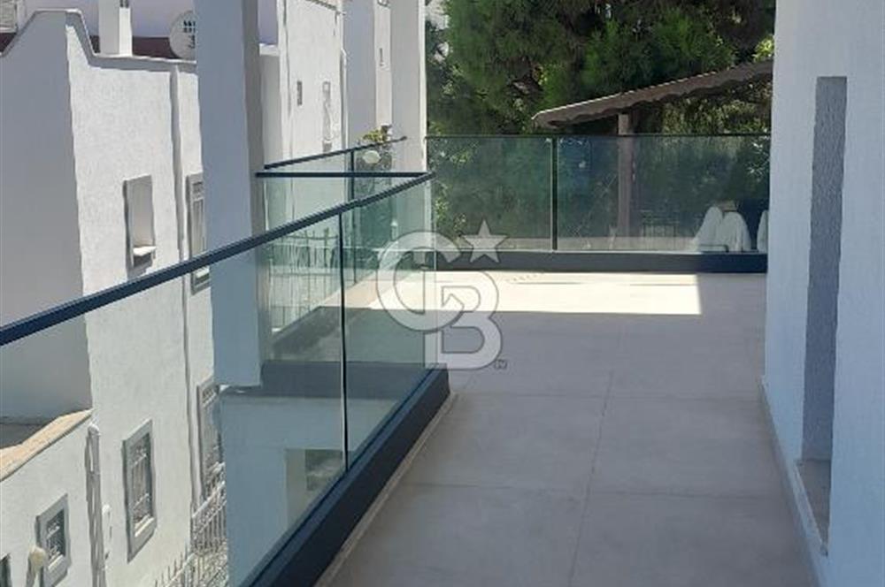 BODRUM GÜNDOĞAN'DA SATILIK TRİPLEKS VİLLA