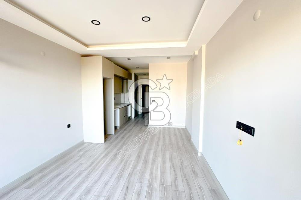 Güzelçamlı Plajına 150 Metre! Deniz Manzaralı Satılık 1+1 Daire