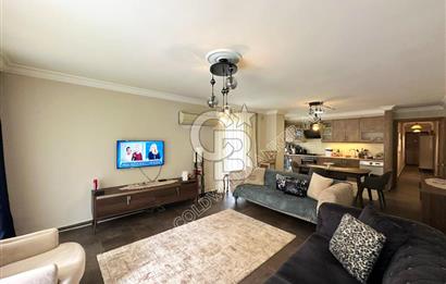 Kuşadası Marina'da Satılık 3+1 Daire - Denize Yakın, Havuzlu