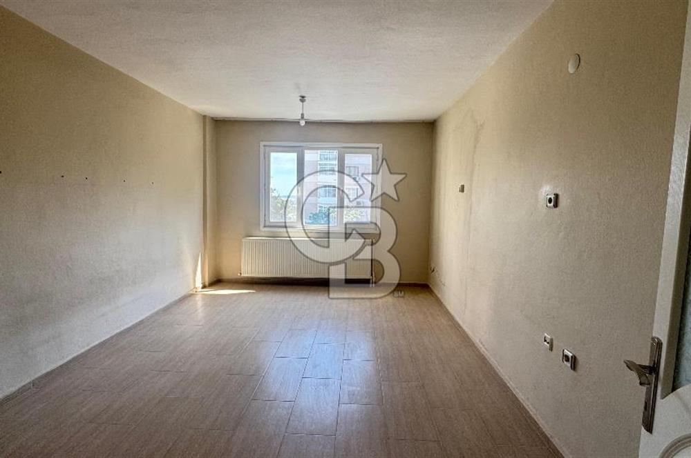 Cumhuriyet sitesinde kiralık daire 