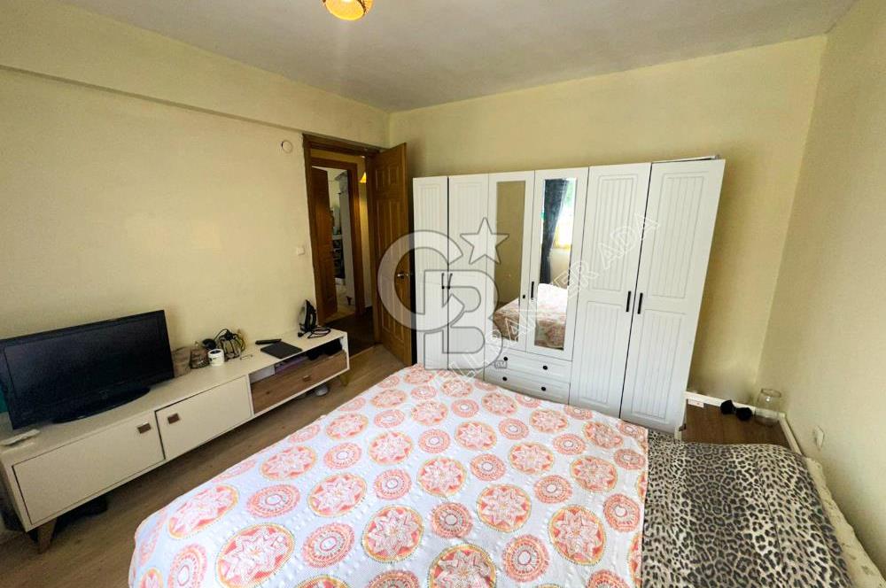 Kuşadası Marina'da Satılık 3+1 Daire - Denize Yakın, Havuzlu