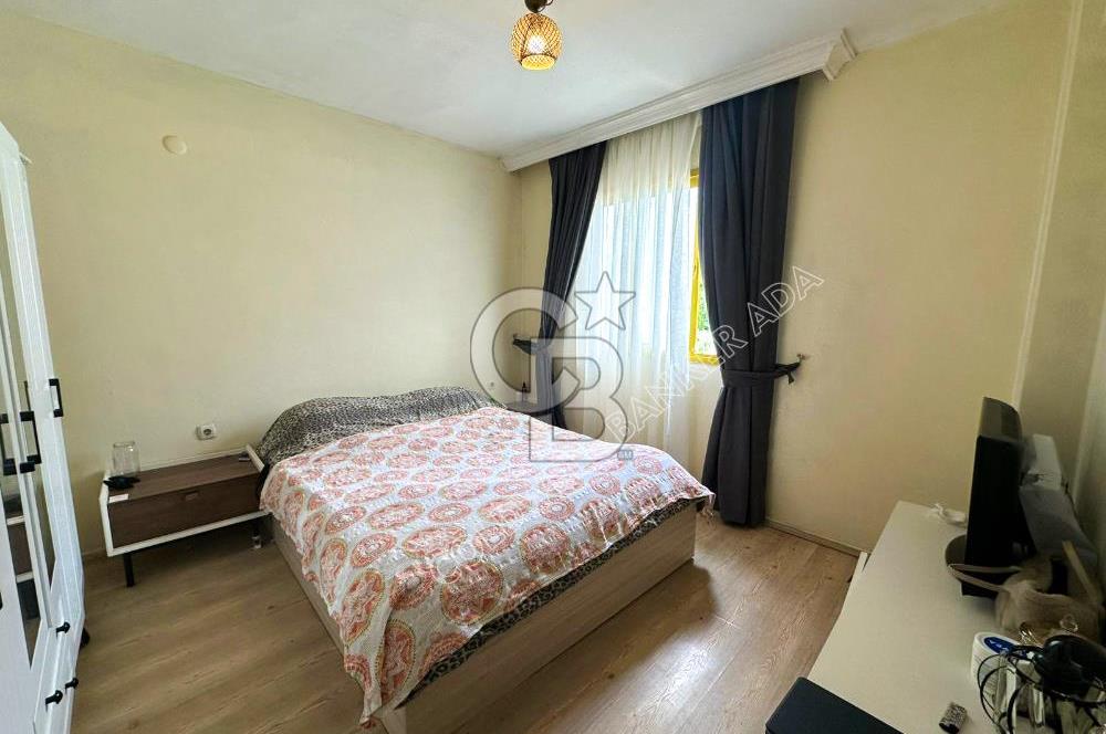 Kuşadası Marina'da Satılık 3+1 Daire - Denize Yakın, Havuzlu