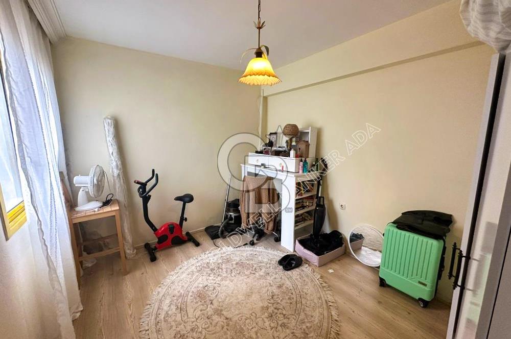 Kuşadası Marina'da Satılık 3+1 Daire - Denize Yakın, Havuzlu