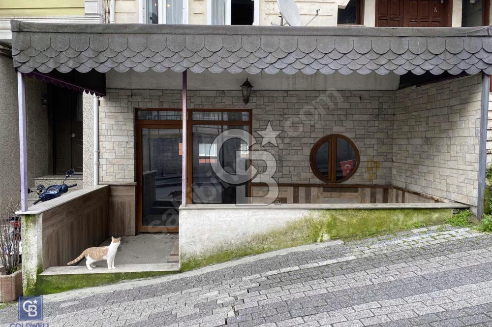 ÜSKÜDAR MERKEZDE 100M2 KİRALIK DÜKKAN