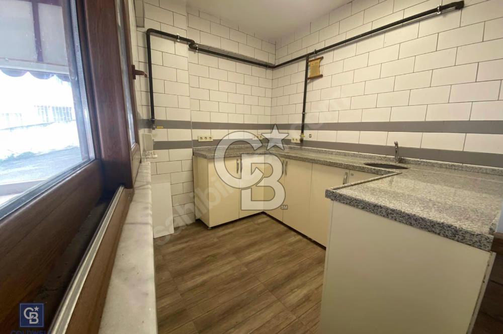 ÜSKÜDAR MERKEZDE 100M2 KİRALIK DÜKKAN