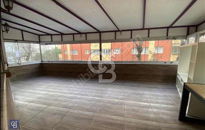 ÜSKÜDAR MERKEZDE 100M2 KİRALIK DÜKKAN