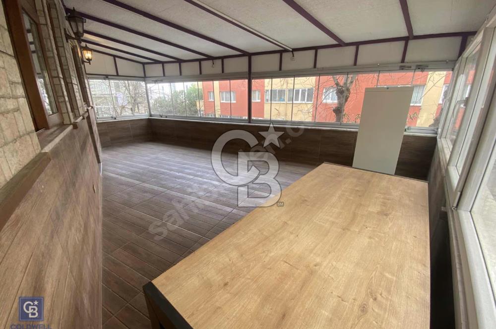 ÜSKÜDAR MERKEZDE 100M2 KİRALIK DÜKKAN