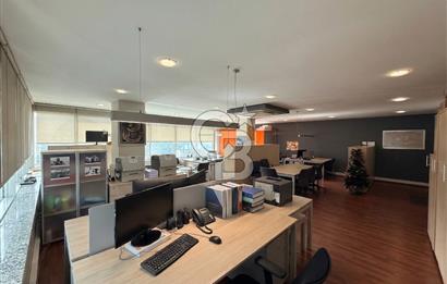 ATAŞEHİR ATATÜRK MAH. GENİŞ 200M2 SATILIK PRESTİJLİ OFİS KATI