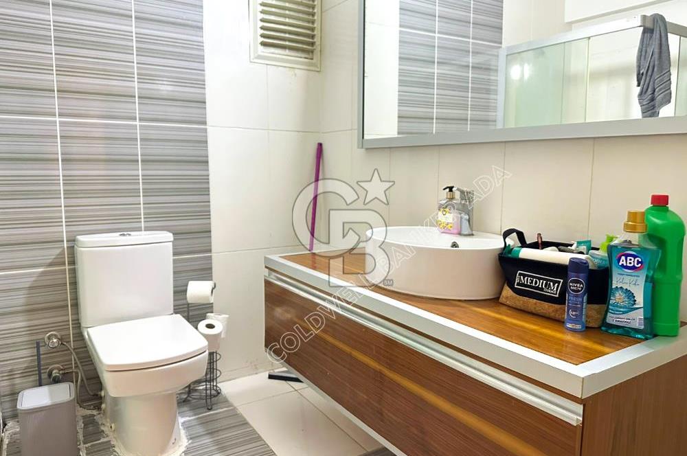 Kuşadası Marina'da Satılık 3+1 Daire - Denize Yakın, Havuzlu