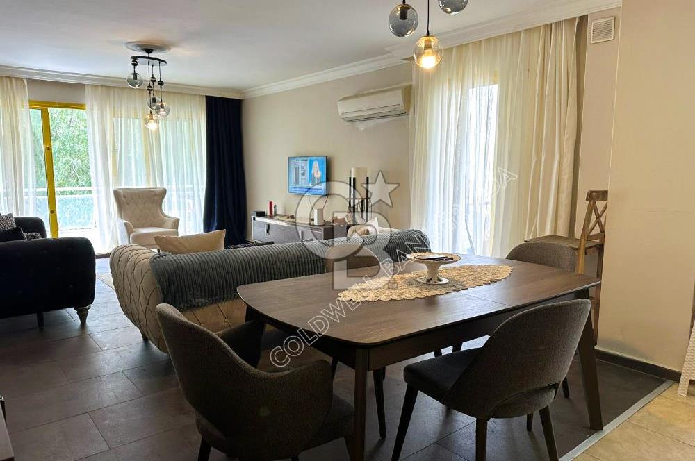 Kuşadası Marina'da Satılık 3+1 Daire - Denize Yakın, Havuzlu