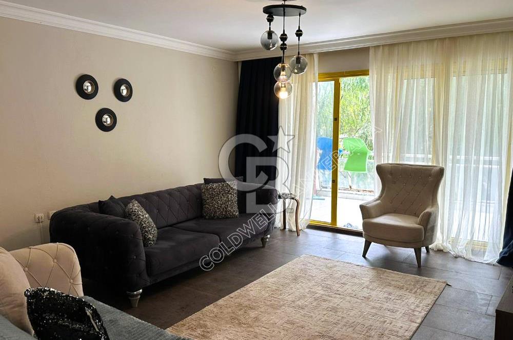 Kuşadası Marina'da Satılık 3+1 Daire - Denize Yakın, Havuzlu