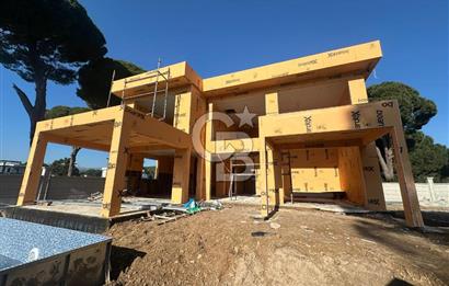 KÜNER'DE 6+1 YATIRIM FIRSATI VİLLA