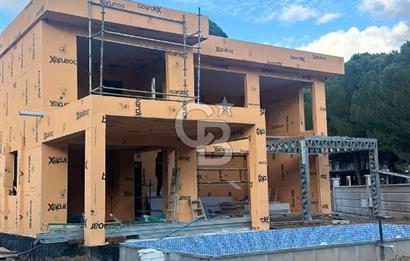 KÜNER'DE 6+1 YATIRIM FIRSATI VİLLA