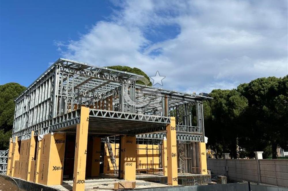 KÜNER'DE 6+1 YATIRIM FIRSATI VİLLA