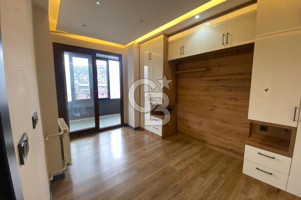 Maliyeciler Mah.'de 4+1 Kiralık Daire