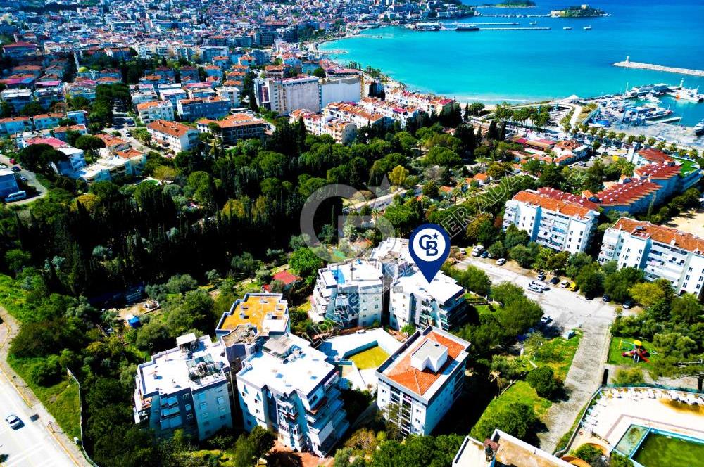 Kuşadası Marina'da Satılık 3+1 Daire - Denize Yakın, Havuzlu