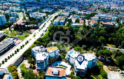 Kuşadası Marina'da Satılık 3+1 Daire - Denize Yakın, Havuzlu