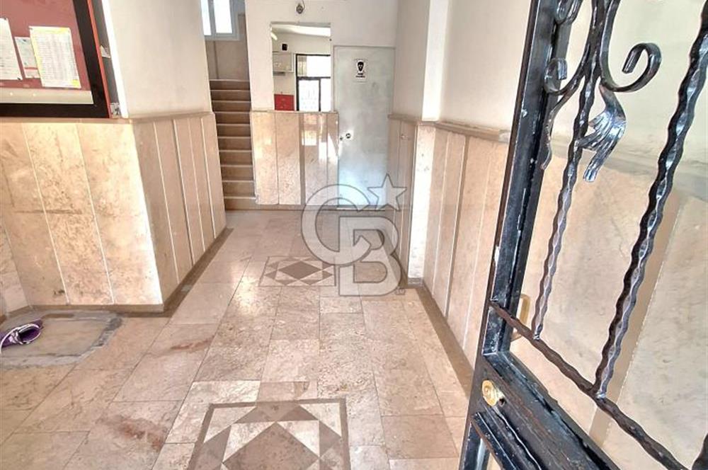 Çiğli Yakakent Site İçerisinde Satılık 3+1 Daire