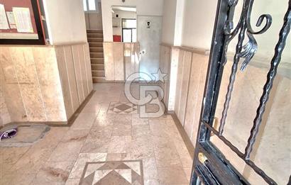 Çiğli Yakakent Site İçerisinde Satılık 3+1 Daire