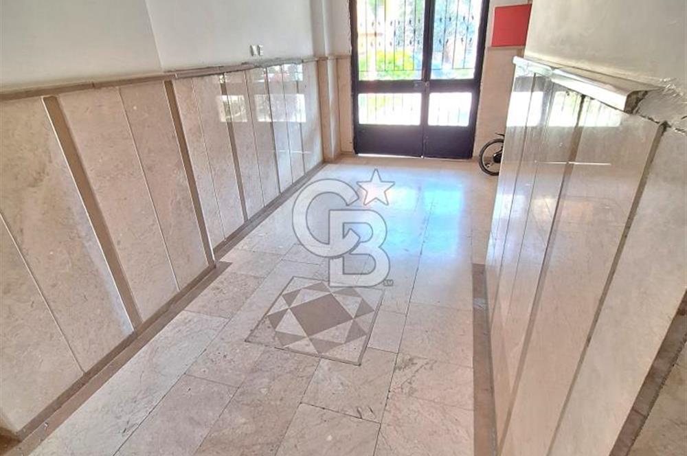 Çiğli Yakakent Site İçerisinde Satılık 3+1 Daire