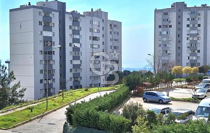 Çiğli Yakakent Site İçerisinde Satılık 3+1 Daire