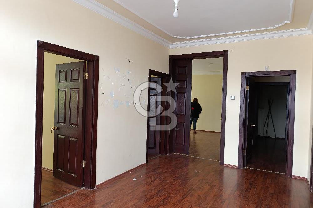 Abay Kunanbay Giriş kat 4+1 Kiralık Daire 