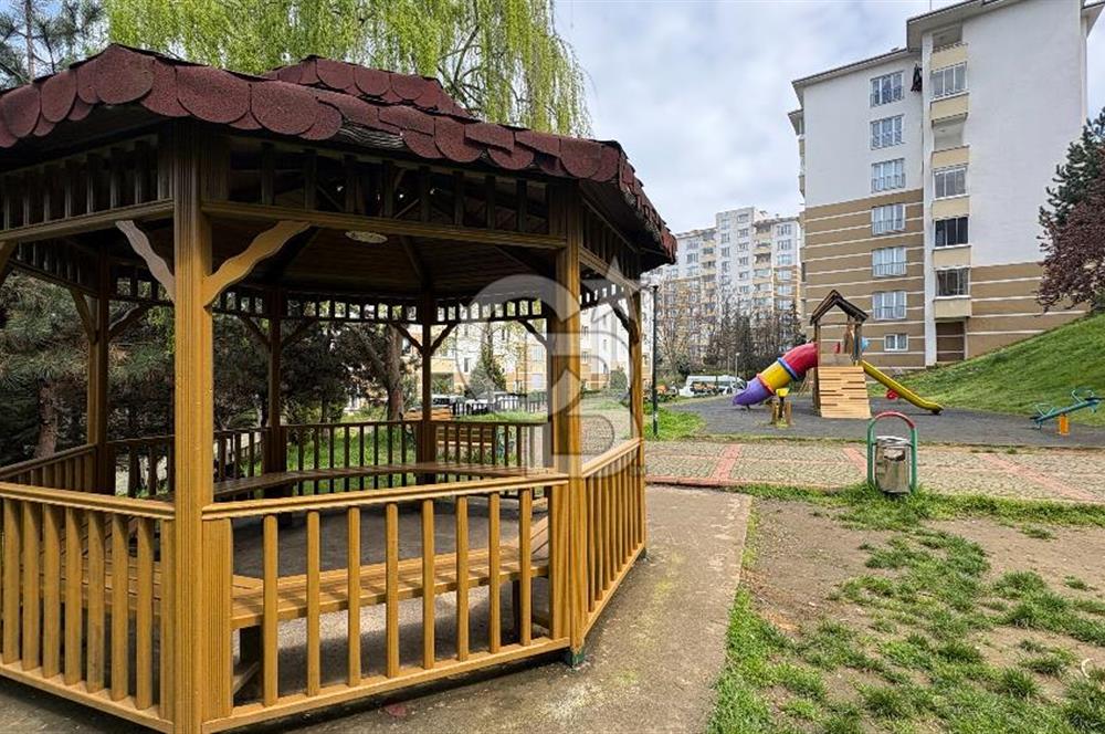 BAHÇECİK VADİKENT SİTESİNDE DENİZ MANZARALI SATILIK 2+1 DAİRE