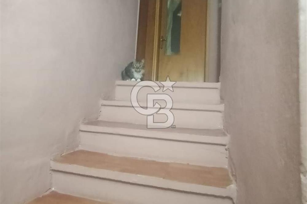 Kuzeykent'te Köşe Parsel 3 Katlı İkiz Villa Acil Satılık