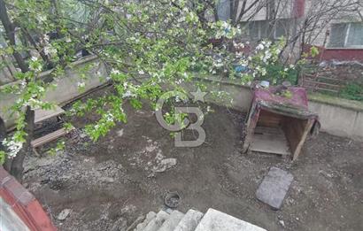 Kuzeykent'te Köşe Parsel 3 Katlı İkiz Villa Acil Satılık