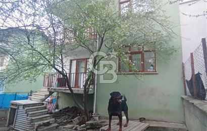 Kuzeykent'te Köşe Parsel 3 Katlı İkiz Villa Acil Satılık