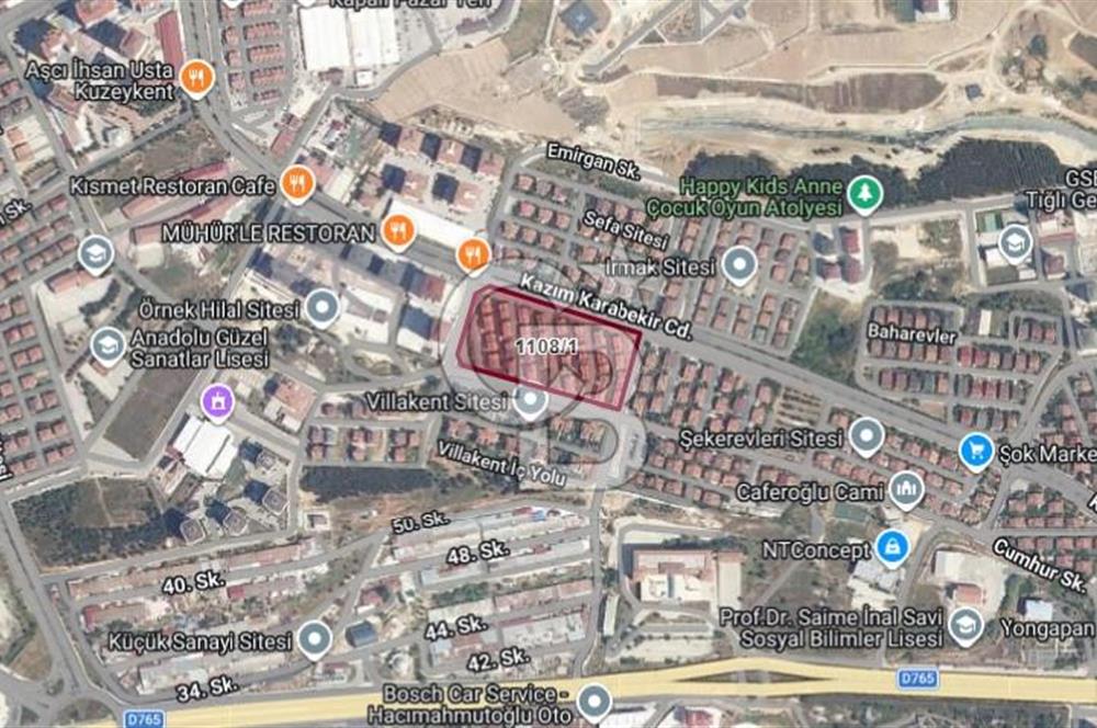 Kuzeykent'te Köşe Parsel 3 Katlı İkiz Villa Acil Satılık