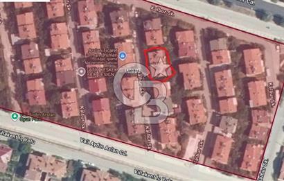 Kuzeykent'te Köşe Parsel 3 Katlı İkiz Villa Acil Satılık