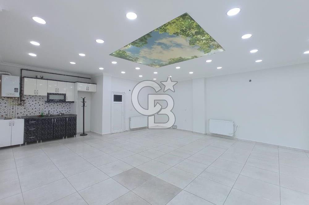 ESENYURT PINAR MAH KÖŞE BAŞINDA SATILIK DEPOLU DÜKKAN